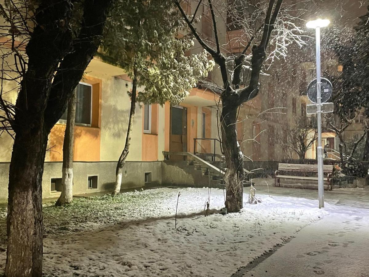 Twin Apartments Σίμπιου Εξωτερικό φωτογραφία